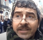 Attention grenade, attention les jeunes