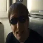 È UN BARILE DI MERDA