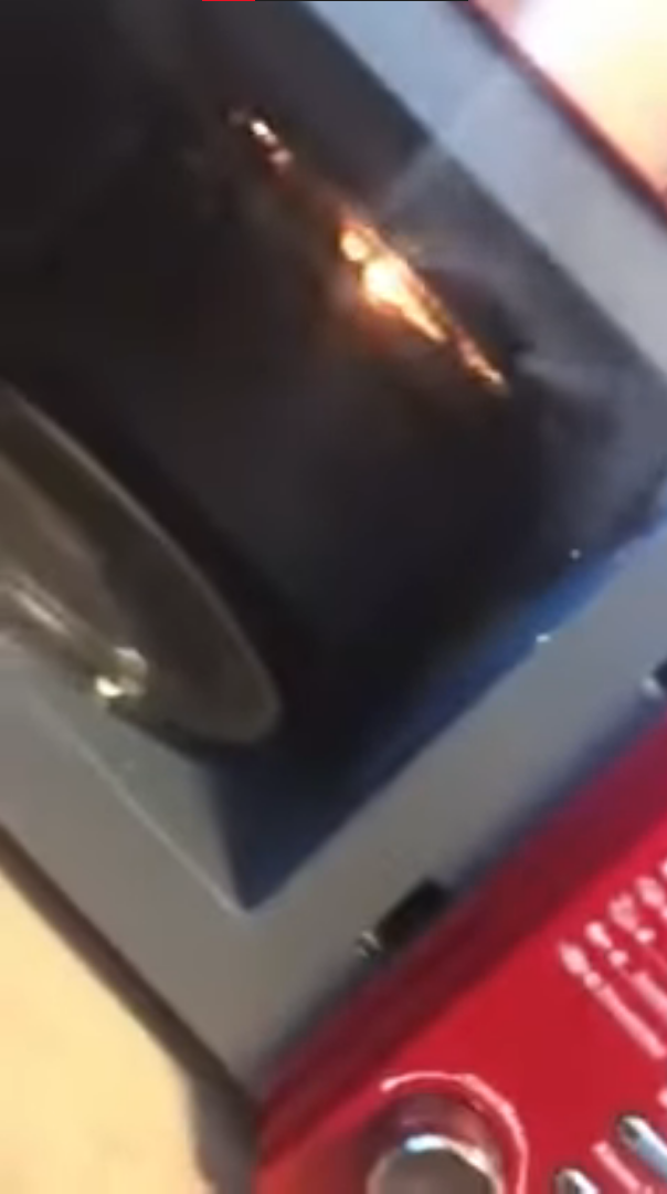 roof burning watafak 2 by Jakrex Sound Effect Meme Button Tuna