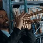 half life distorted trumpets