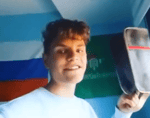 HUELE A GUCCI