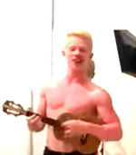 La vem o negao cheio de paixao