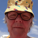 Baby raps Five little monkeys jumping on the bed - Sound