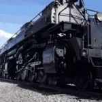 Big Boy No.4014 with a whistle show - Locomotion Commotion