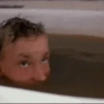 mais-qui-a-fait-caca-dans-la-baignoire