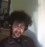 laver son zob avec un coton tige