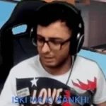 carryminati bache Teri maa ki funny video 😂😂😂 (128 kbps)