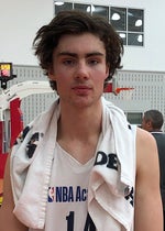 Something smells good in there