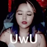 lil bro axel uwuing for me