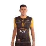 tomasz adamczyk (copy)