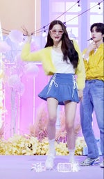 Wonyoung singing Butter by Bts is SO good