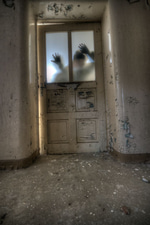 Knocking on door Heavy Knocking - Sound