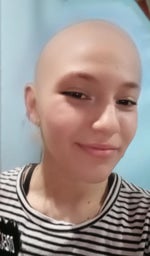 por eso esperaba con la carita empapada