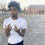 this doesn't mama the mia thing - Sound