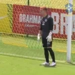 Smzinho - Sai goleiro sai goleiro...