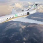 number 3 man takes selfie with plane hijacker