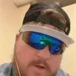 hes not in pain 🔥