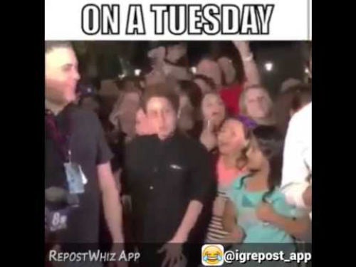 Club going tuesday. Дрейк tuesday. Club space miami. Club going tuesday. Гифки иман.