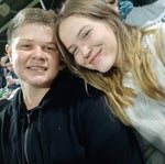 ive got 100 reaosn to walk away hennie