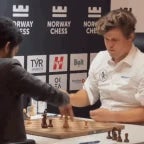 OH MY GOD Magnus Carlsen
