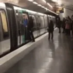 Signal sonore et Fermeture des portes