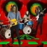 King Gizzard & The Lizard Wizard - Rattlesnake (Official Video)