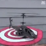 HELIKOPTER TURUN KE PADANG