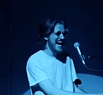 risada com piano e leg