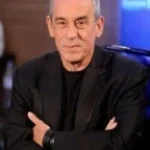 world hold on bass boosted (copy)