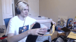 xQcOW has to go to the bathroom