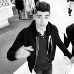 DJ Kayz feat. Wassila & Scridge - Jour J (Clip Officiel) (copy)