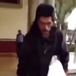 Con permiso, con permiso, CON PERMISO. Meme