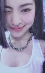 (G)I DLE Queencard