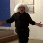 Ongo Gablogian Hello