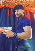 STickin out ur gyet for the rizzler