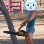 Som de motosserra, ligando e serrando c_ motosserra