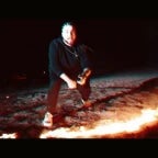 WUANT - Qualquer Um Faz (Video Oficial) [J2L-kiC65v0]