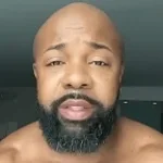 yo somebody get the door