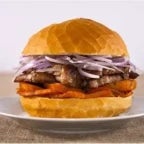 mi pan con chicharron