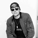 extremely loud incorrect buzzer made with Voicemod technology - Sound