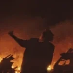 ID LET THE WORLD BURN hoodtrap