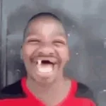 CACA DANS MA BOUCHE (GROS TROU DE BALLE DU CHIEN)