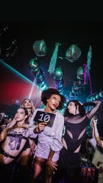 08 PLASTIC OFF THE SOFA