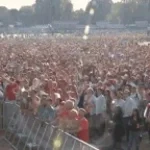 crowd roar