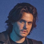 Sneaky Snitch Kevin MacLeod