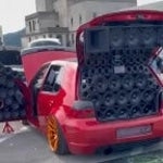 mega bass atomise oreille