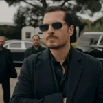 Siz Hepiniz Eşref Tek