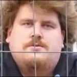 Drachenlord Stuhl bricht