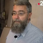 Bah oui connard, tes chez moi