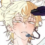 ARIGATO HELLO KITTY AVRIL